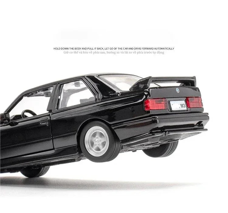 1:36 BMW M3 1987 Diecast