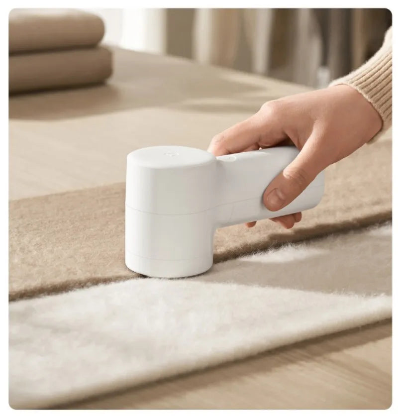 Lint Remover Hairball Trimmer Rechargeable Cloth Fabric Shaver Fluff Pellet Remover Machine for Clothes Sweater