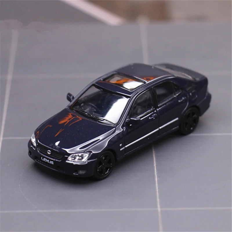 1:64 LEXUS IS300 Alloy Car Model Diecasts Metal Classic Car Vehicles Model High Miniature Scale Collection