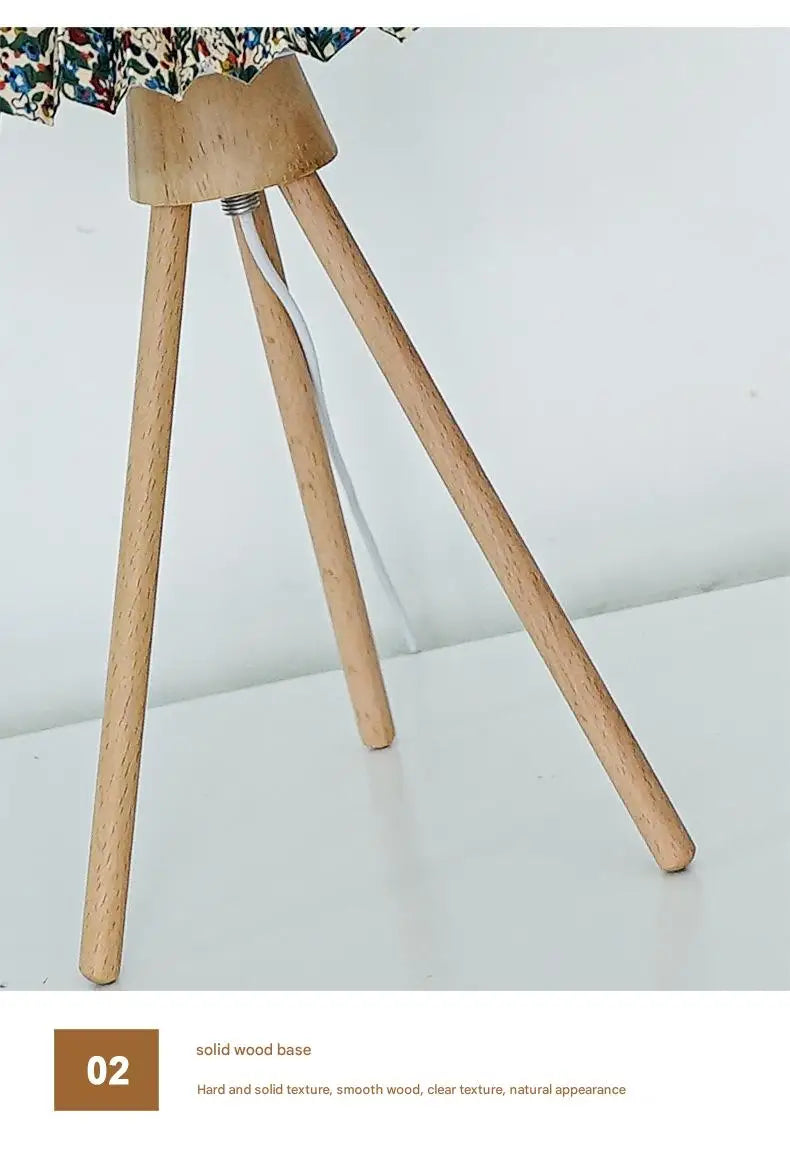 INS Retro LED Table Lamp Wooden Tripod Fabric Desk Lamp USB Power For Home Bedroom Bedside Desktop Decoration Nightstand Light