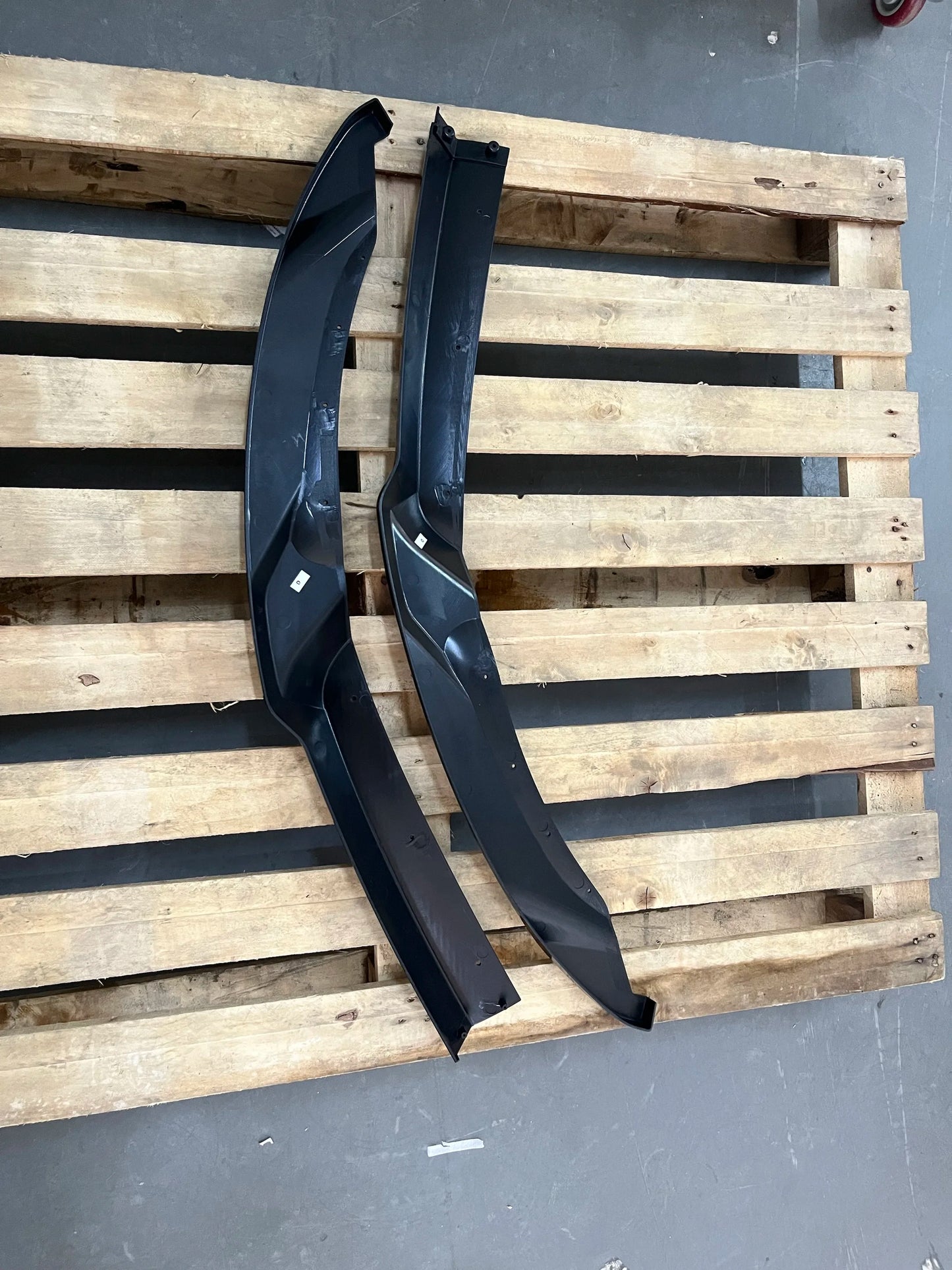 CS StyleFront Bumper Lip Splitter Diffuser Spoiler for BMW M3 F80 M4 F82 F83 2015-2020 Car Accessory Lower Bumper Guard