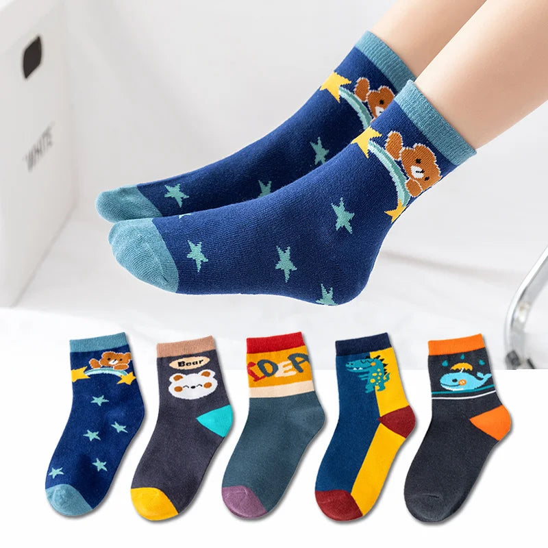 5 pairs of cute cartoon patterns, comfortable and breathable children's autumn and winter socks