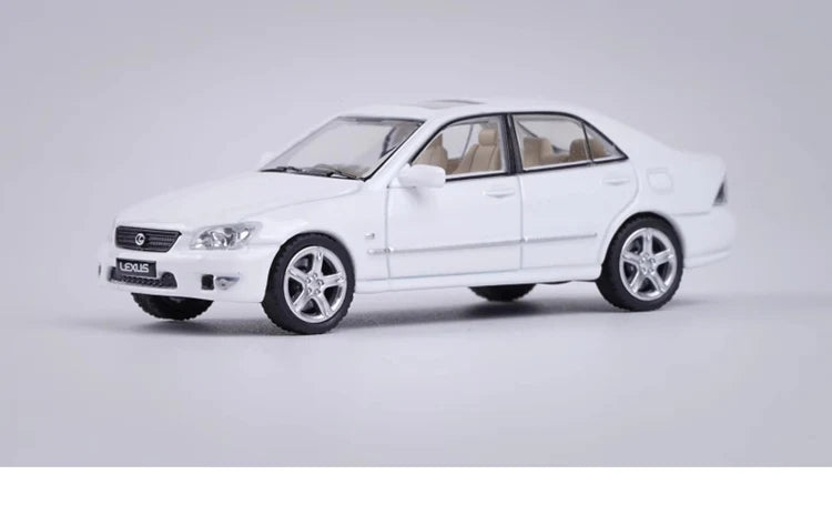 1:64 LEXUS IS300 Alloy Car Model Diecasts Metal Classic Car Vehicles Model High Miniature Scale Collection