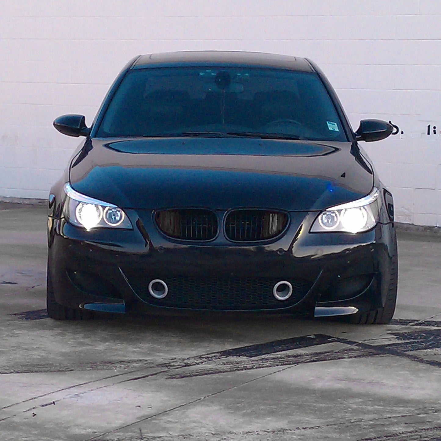 BEVINSEE Air Intake Scoops for BMW E60 E61 M5 520i 525i 530i 535i 520d 525d 530d 535d 2007-2010