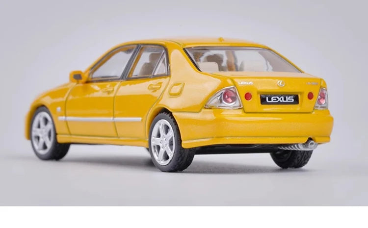 1:64 LEXUS IS300 Alloy Car Model Diecasts Metal Classic Car Vehicles Model High Miniature Scale Collection