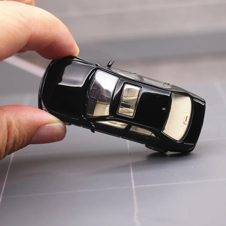 1:64 LEXUS IS300 Alloy Car Model Diecasts Metal Classic Vehicles Car Model High Miniature Scale Collection